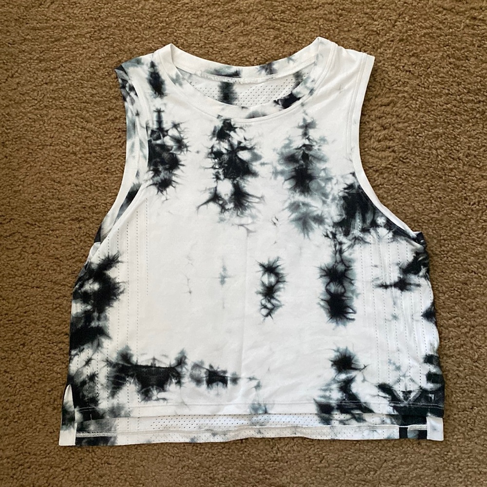 lululemon train to be tank in tie dye